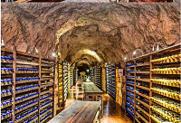 ������߅���[����һ�����صķ��ն��ƽ�